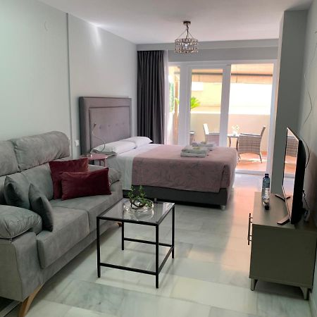 Kentia Rooms Malaga Luaran gambar
