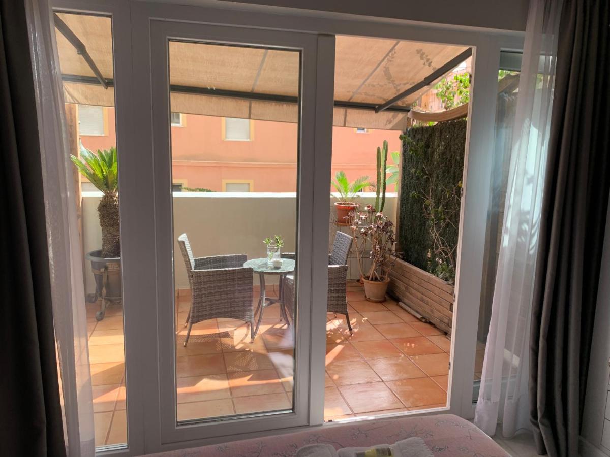 Kentia Rooms Malaga Luaran gambar