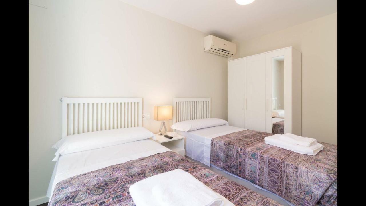 Kentia Rooms Malaga Luaran gambar