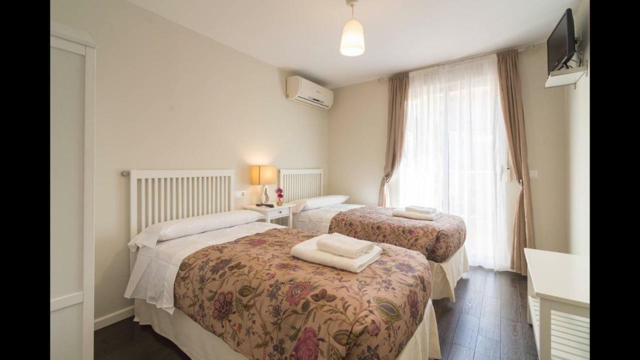 Kentia Rooms Malaga Luaran gambar