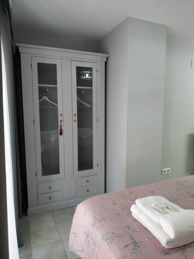 Kentia Rooms Malaga Luaran gambar