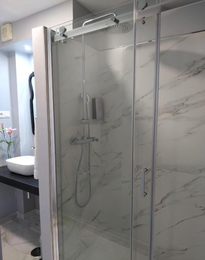 Kentia Rooms Malaga Luaran gambar